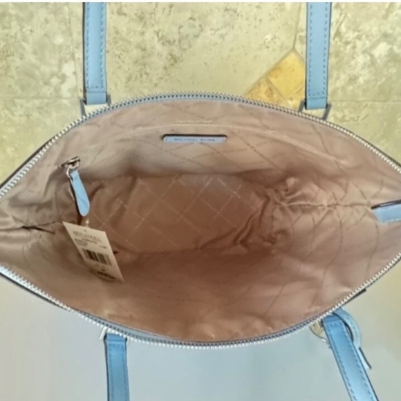 Michael Kors Lg Charlotte Blue Tote Bag - Picture 8 of 12